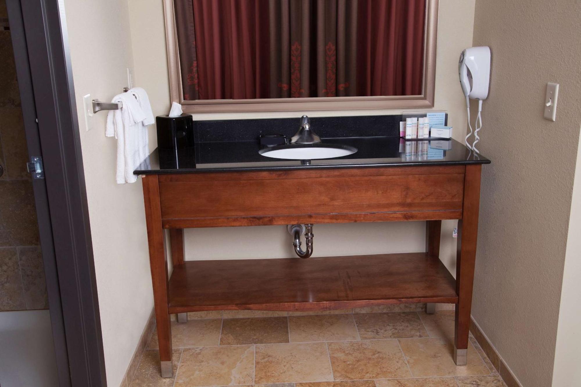 Hampton Inn & Suites Dickinson Nd Екстер'єр фото